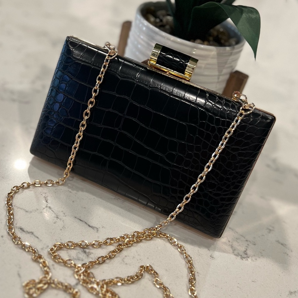 Beautiful Urban Dimensions, black/gold evening clutch bag